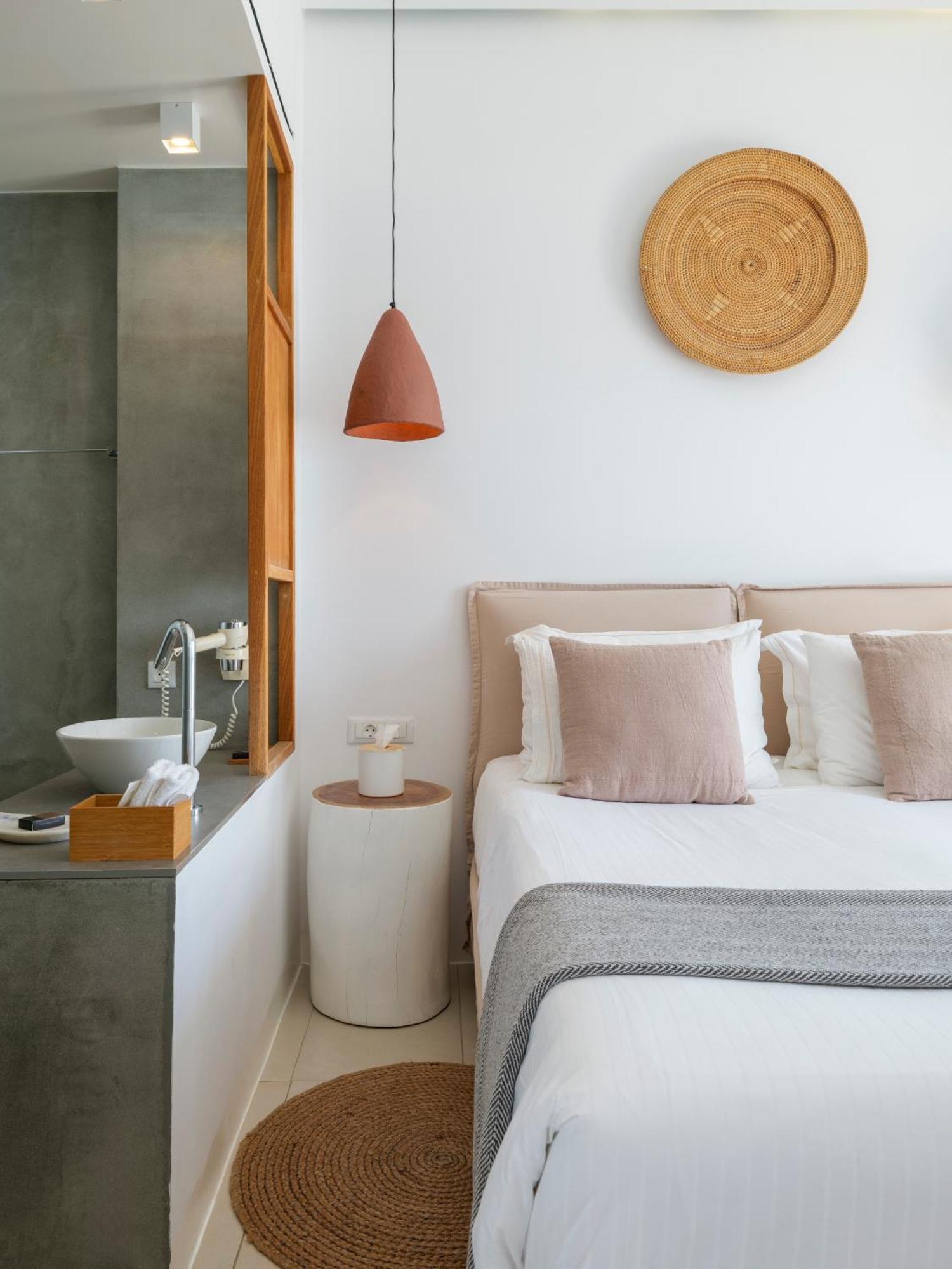 Bluetopia 4* Mykonos Town